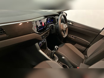 Used Volkswagen Polo 2023 for sale - 76736364: Photo