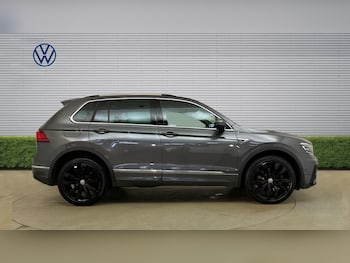 Used Volkswagen Tiguan 2019 for sale - 77700879: Photo