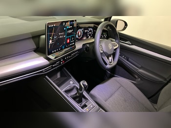 Used Volkswagen Golf 2025 for sale - 77487038: Photo