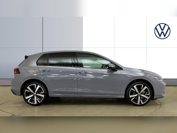 Used Volkswagen Golf 2025 for sale - 77487038: Photo