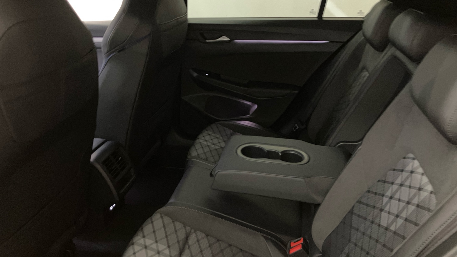 Used Volkswagen Golf 2025 for sale - 77055832: Photo 25