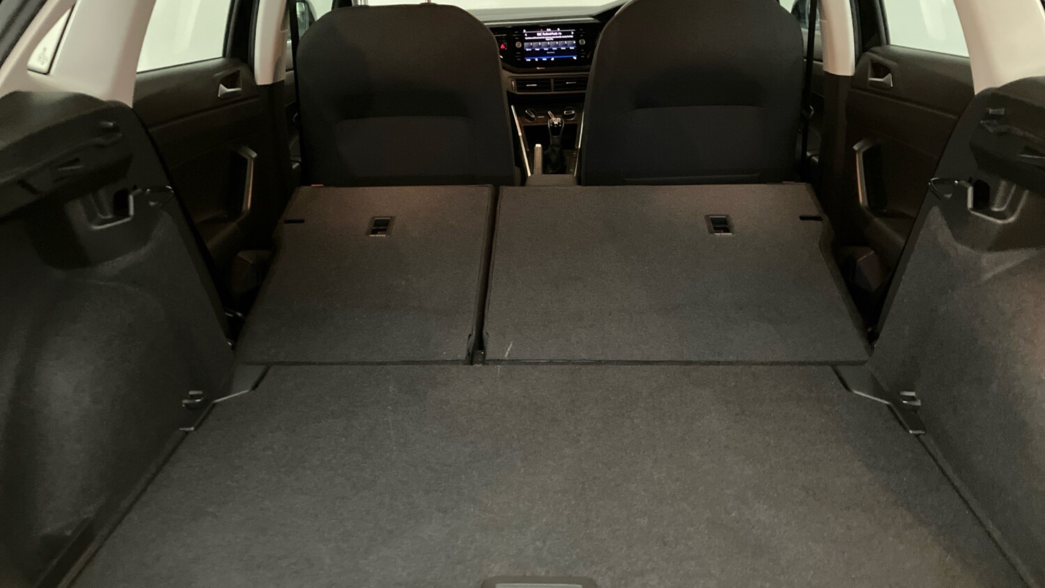 Used Volkswagen Polo 2023 for sale - 77903804: Photo 34