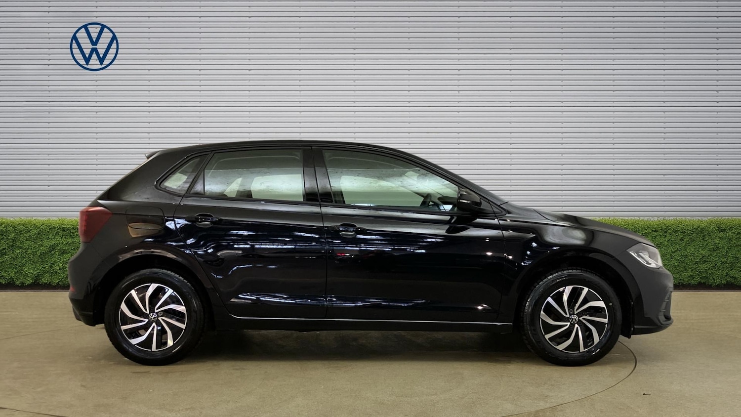 Used Volkswagen Polo 2023 for sale - 77903804: Photo 4