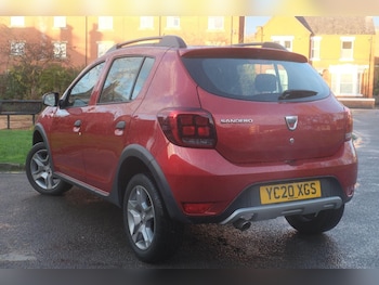 Used Dacia Sandero Stepway 2020 for sale - 76741289: Photo