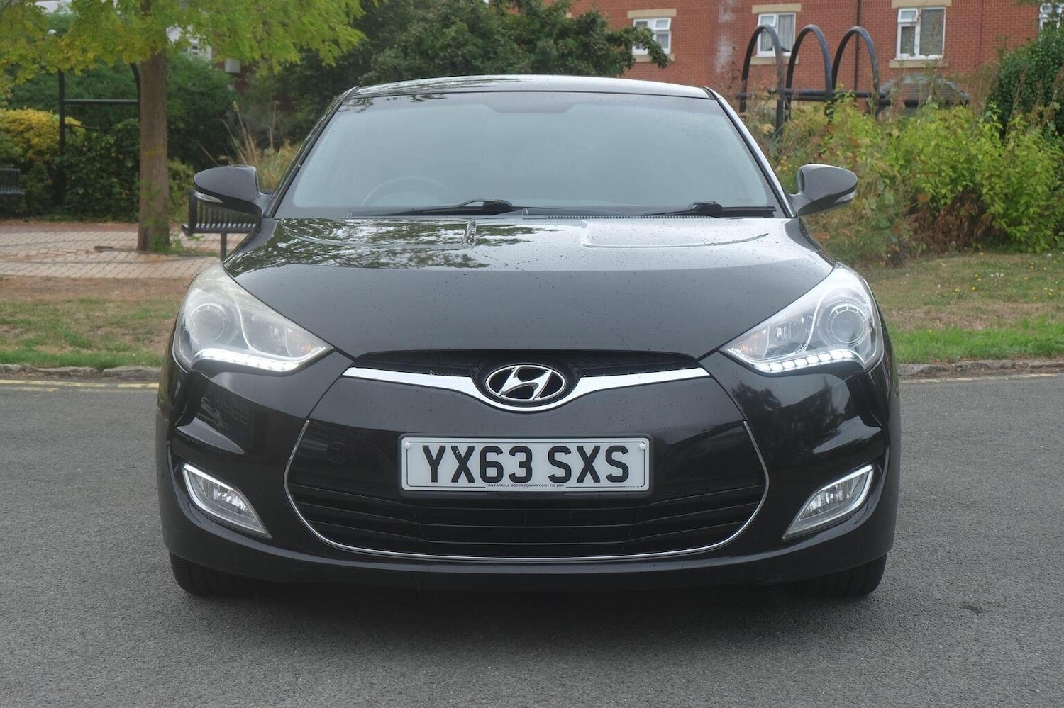 Used Hyundai Veloster 2013 for sale - 76030770: Photo 2