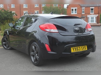 Used Hyundai Veloster 2013 for sale - 76030770: Photo