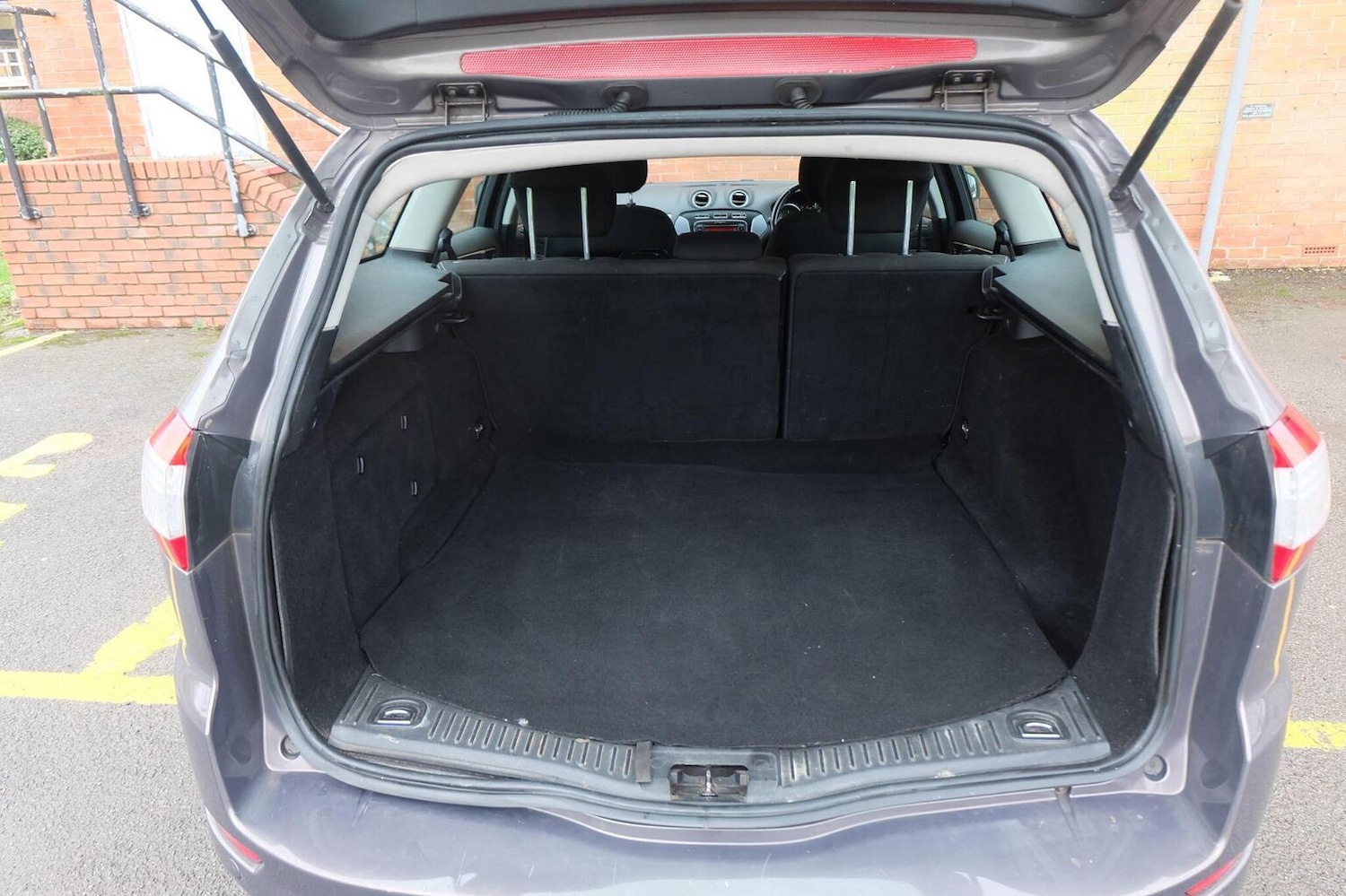 Used Ford Mondeo 2011 for sale - 77303778: Photo 15