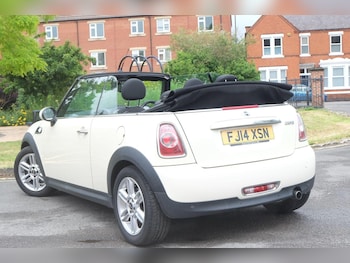 Used MINI Convertible 2014 for sale - 78829379: Photo