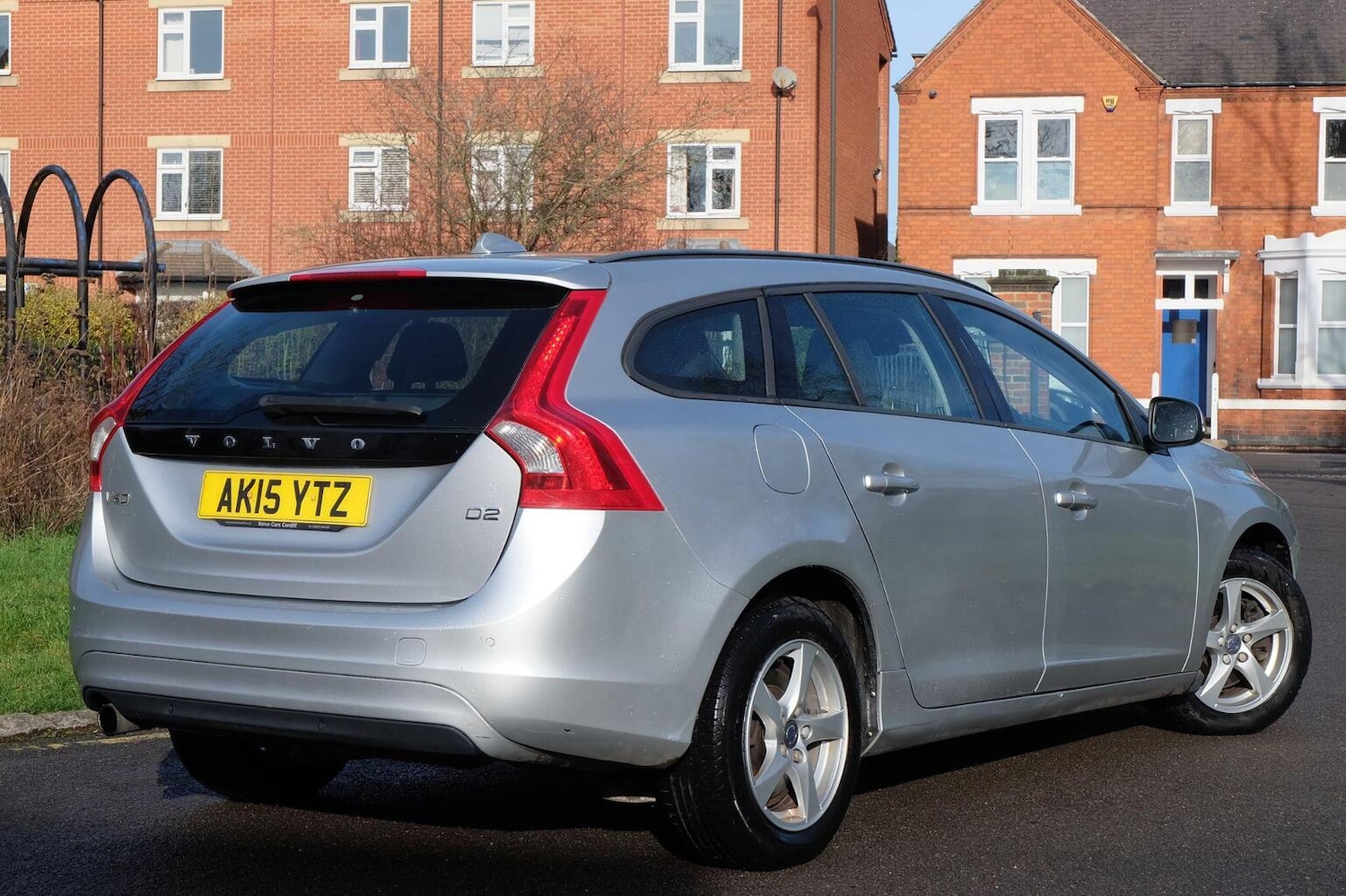 Used Volvo V60 2015 for sale - 77395185: Photo 6