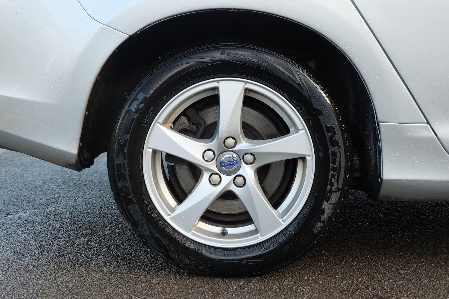 Used Volvo V60 2015 for sale - 77395185: Photo 9