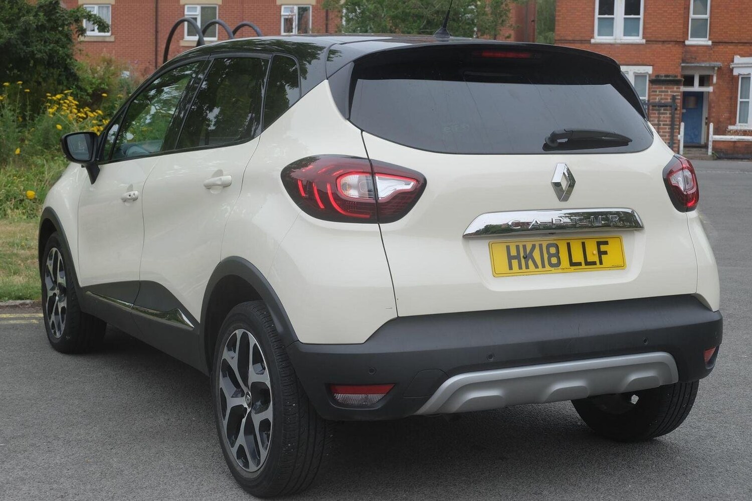Vehicle 25