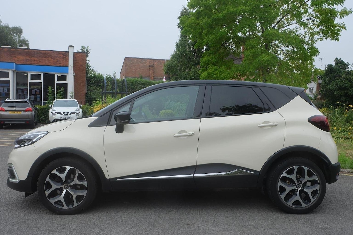 Vehicle 7