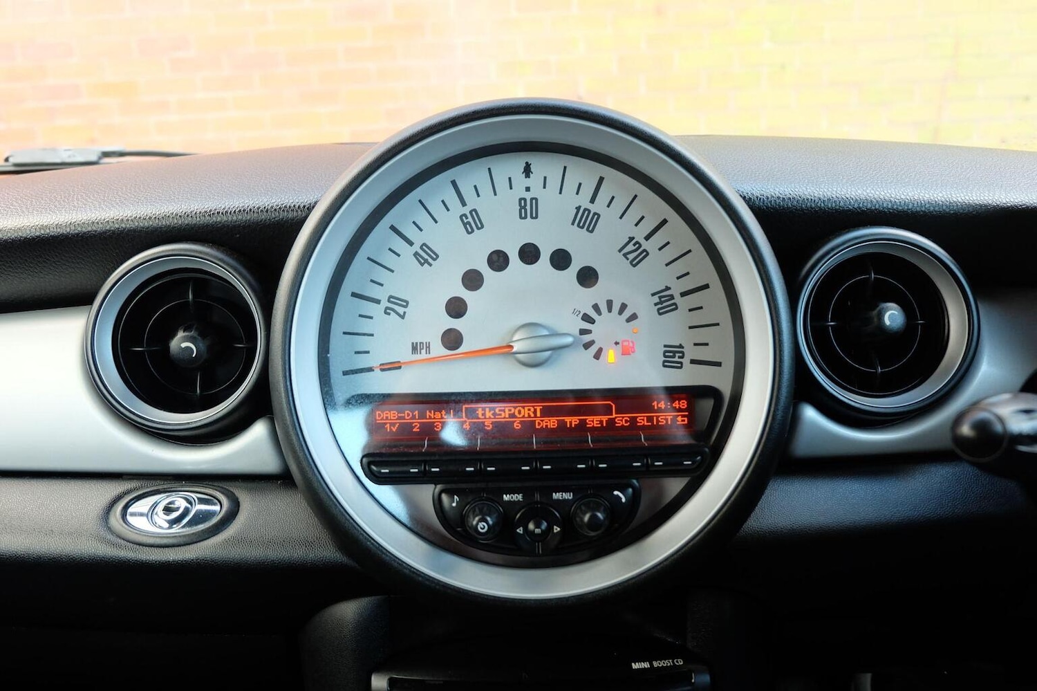 Used MINI Convertible 2013 for sale - 76910993: Photo 16