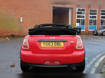 Used MINI Convertible 2013 for sale - 76910993: Photo