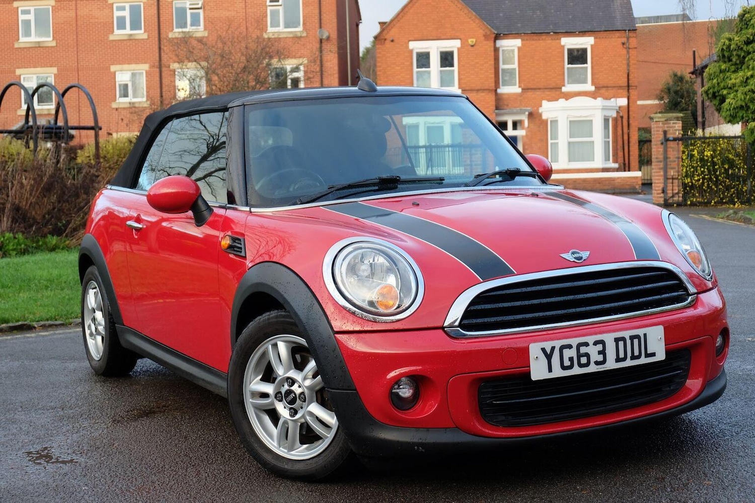 Used MINI Convertible 2013 for sale - 76910993: Photo 8