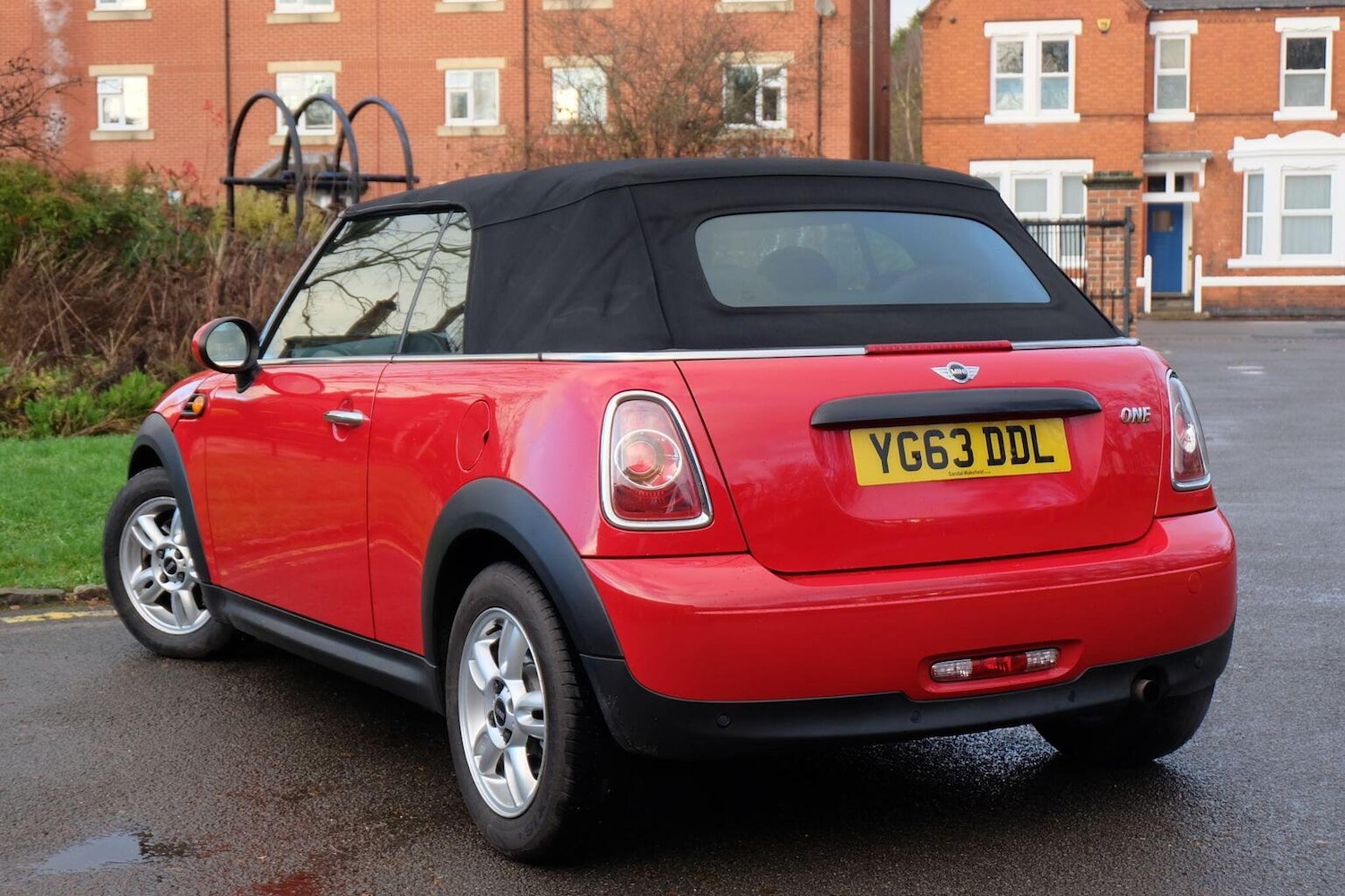 Used MINI Convertible 2013 for sale - 76910993: Photo 9