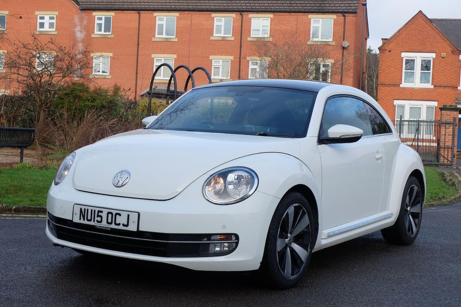 Used Volkswagen Beetle 2015 for sale - 77225140: Photo 24
