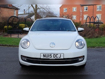 Used Volkswagen Beetle 2015 for sale - 77225140: Photo