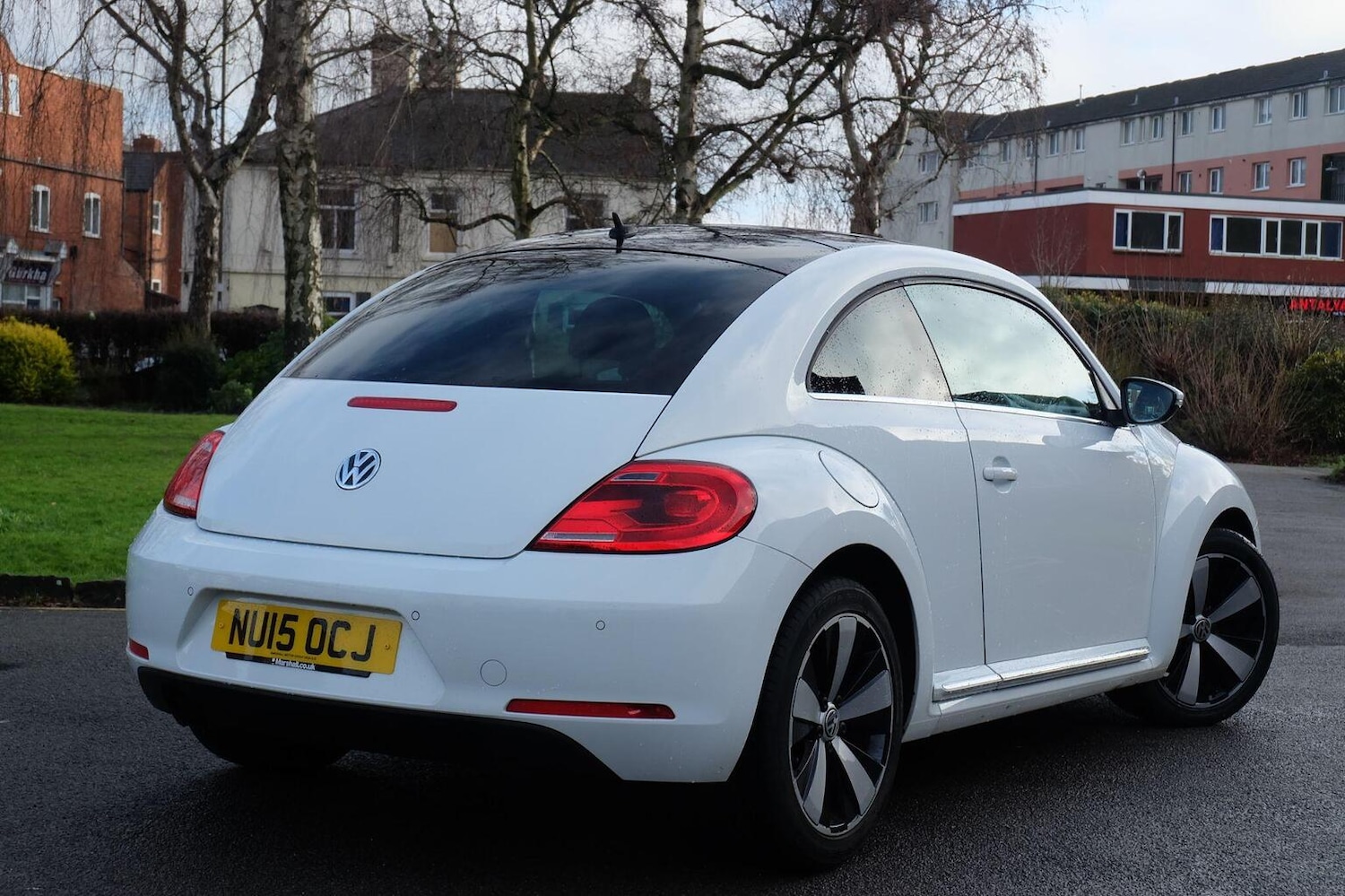 Used Volkswagen Beetle 2015 for sale - 77225140: Photo 5