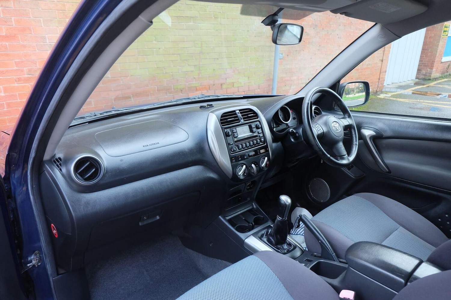 Used Toyota RAV4 2004 for sale - 77707192: Photo 12