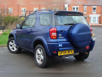Used Toyota RAV4 2004 for sale - 77707192: Photo