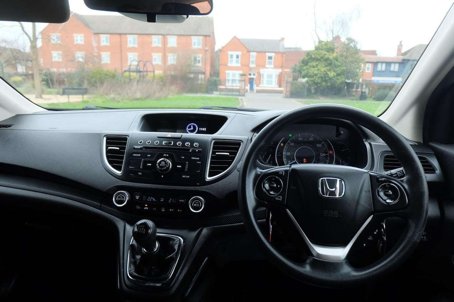 Used Honda CR-V 2015 for sale - 77643789: Photo 10