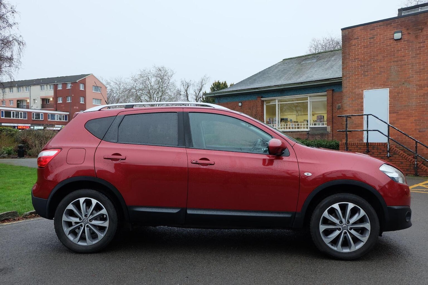 Used Nissan Qashqai 2013 for sale - 76982759: Photo 8