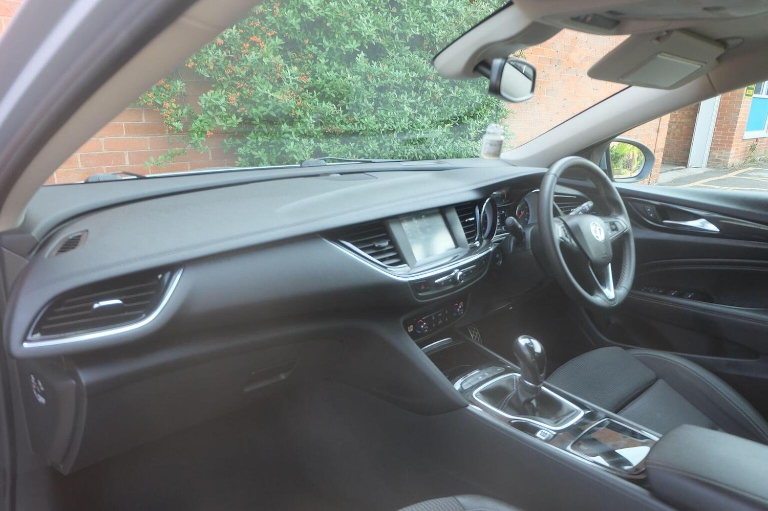 Used Vauxhall Insignia 2018 for sale - 75938292: Photo 12