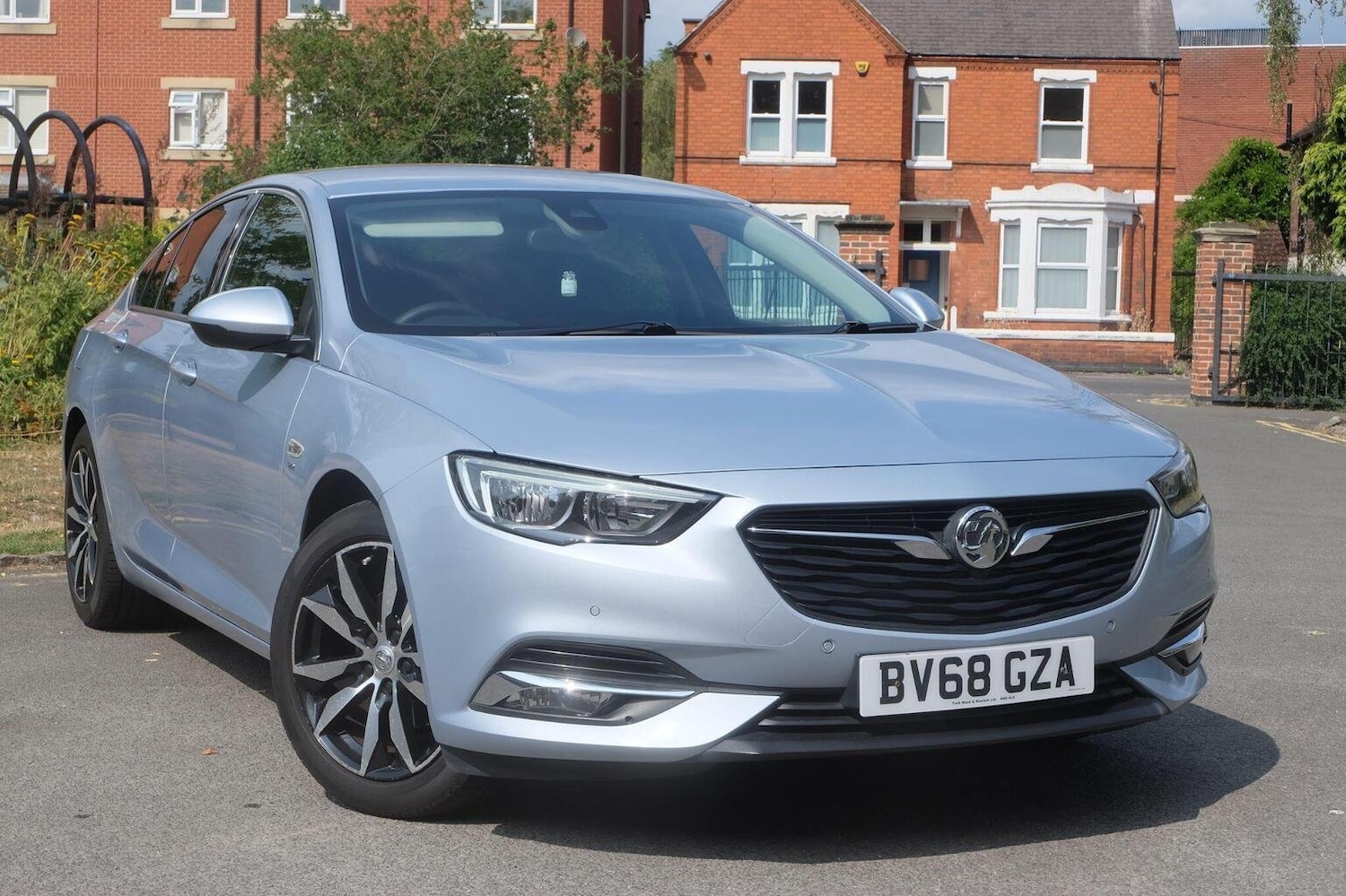 Used Vauxhall Insignia 2018 for sale - 75938292: Photo 3