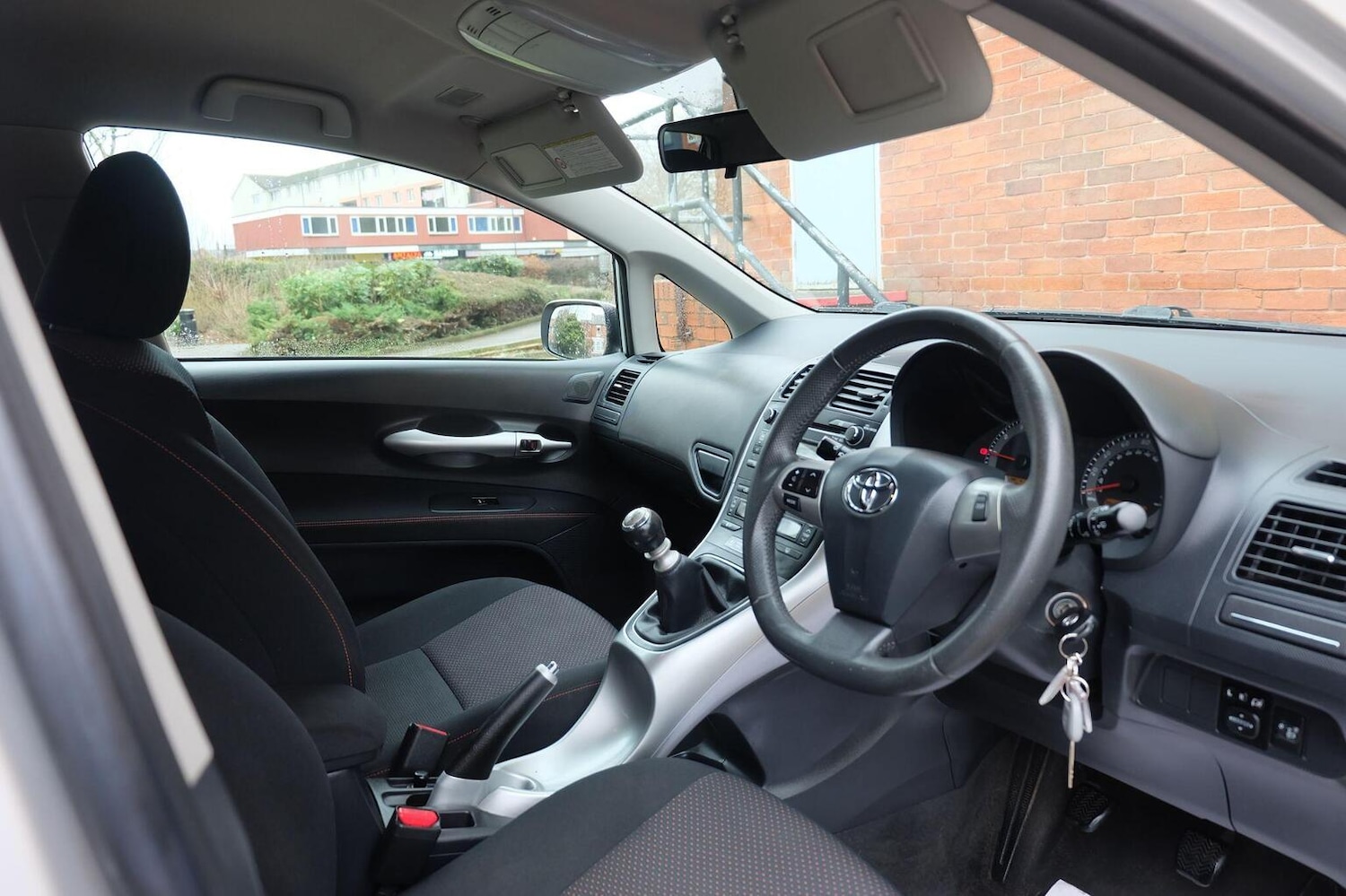 Used Toyota Auris 2010 for sale - 77154487: Photo 12