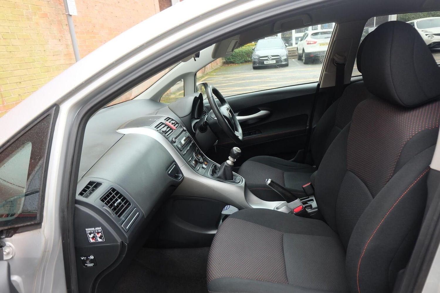 Used Toyota Auris 2010 for sale - 77154487: Photo 14