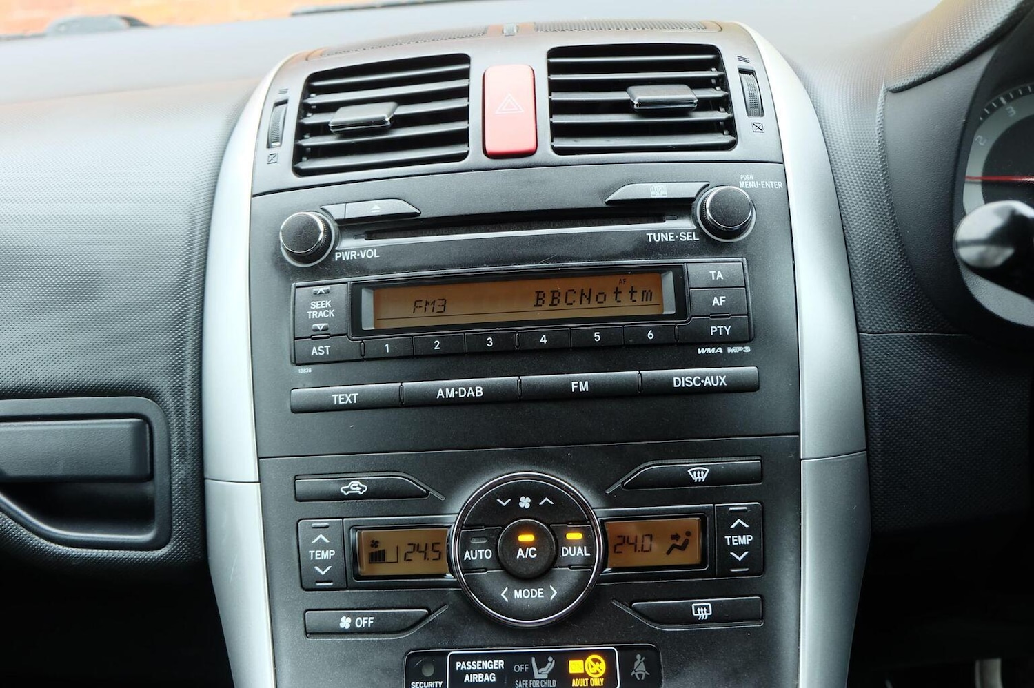 Used Toyota Auris 2010 for sale - 77154487: Photo 17