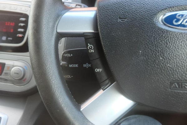 Used Ford Kuga 2009 for sale - 76040966: Photo 18
