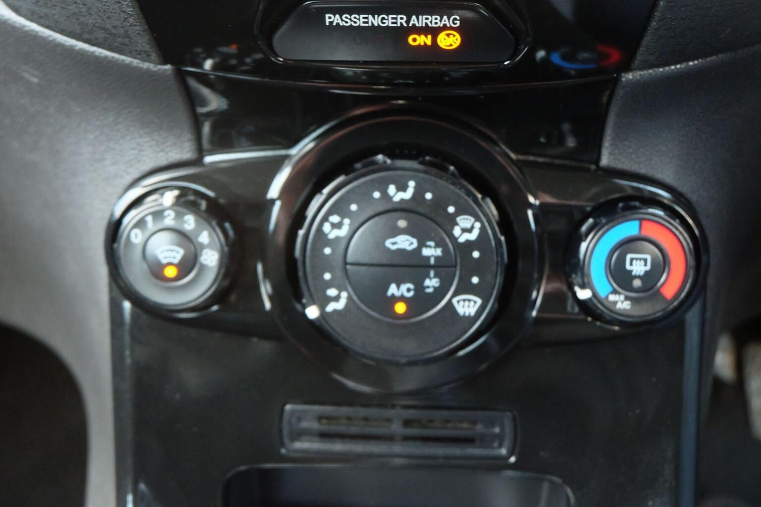 Used Ford Fiesta 2017 for sale - 77264393: Photo 17