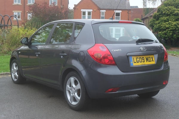 Used Kia Ceed 2009 for sale - 76268543: Photo 20