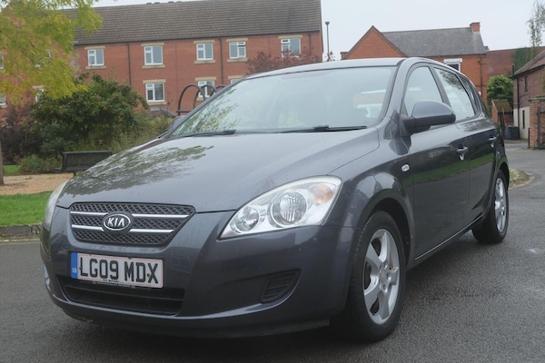 Used Kia Ceed 2009 for sale - 76268543: Photo 22