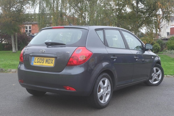 Used Kia Ceed 2009 for sale - 76268543: Photo 6