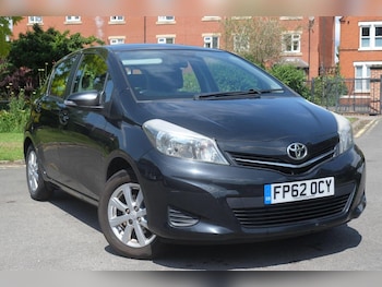 Used Toyota Yaris 2012 for sale - 75938284: Photo
