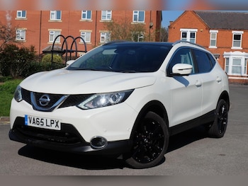 Used Nissan Qashqai 2016 for sale - 77953902: Photo
