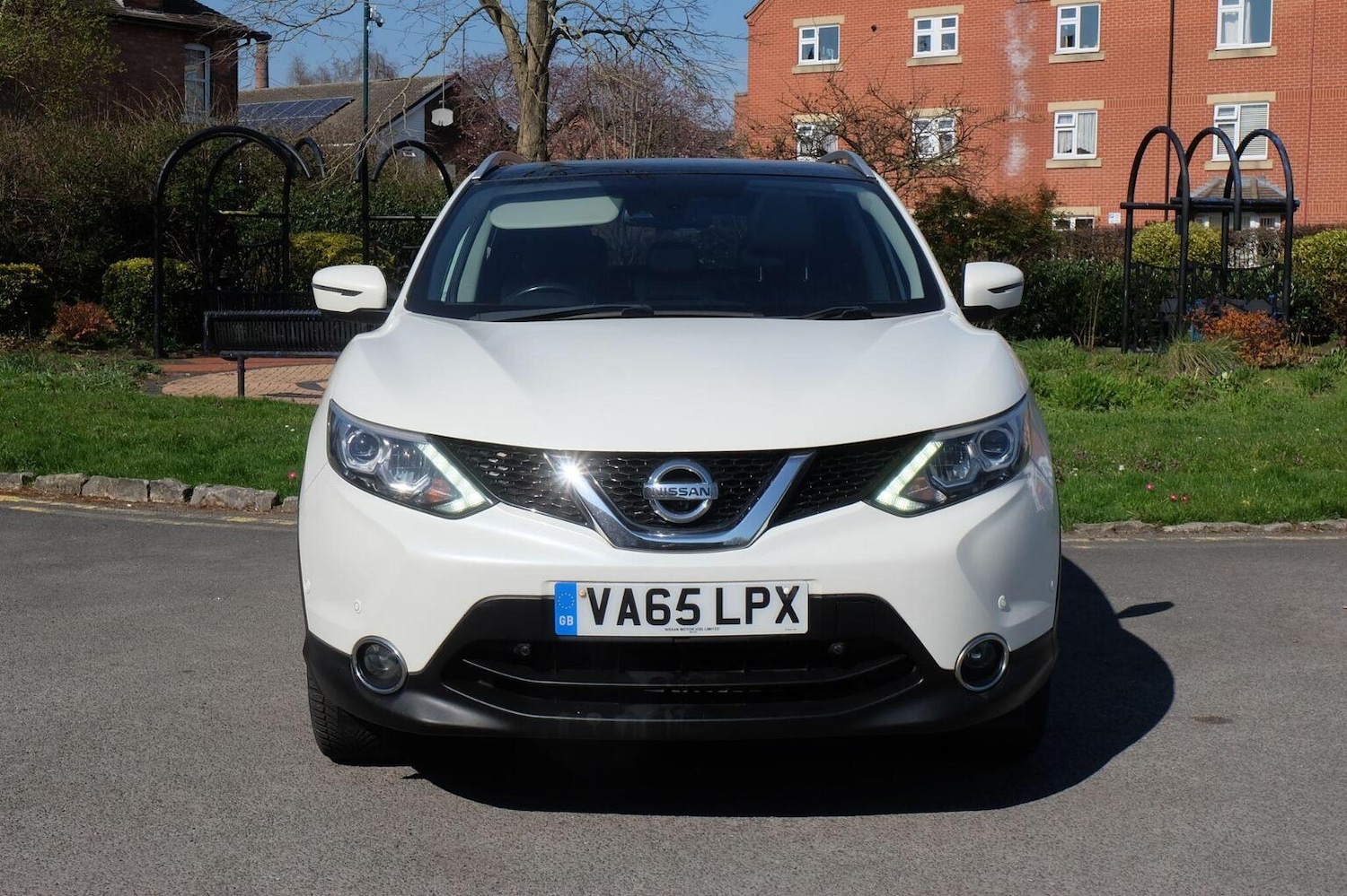 Used Nissan Qashqai 2016 for sale - 77953902: Photo 2
