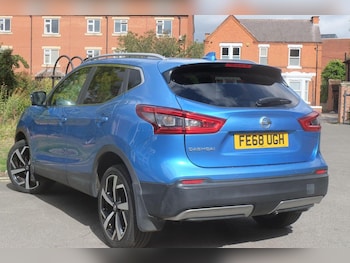 Used Nissan Qashqai 2018 for sale - 75938140: Photo
