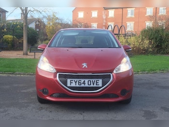 Used Peugeot 208 2014 for sale - 76560054: Photo
