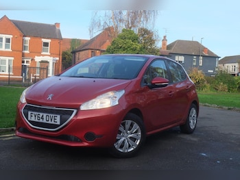 Used Peugeot 208 2014 for sale - 76560054: Photo