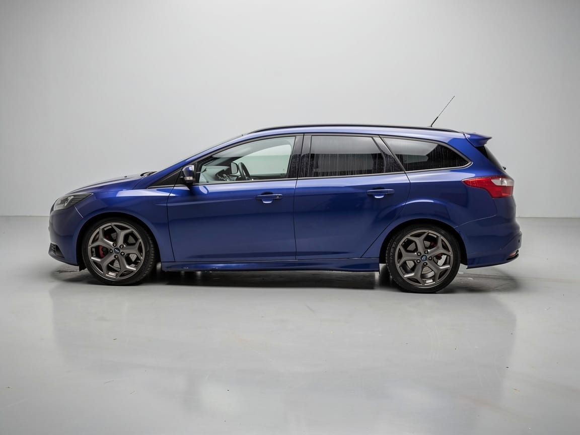 Used Ford Focus 2012 for sale - 77640954: Photo 4