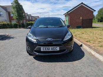 Used Ford Fiesta 2011 for sale - 79105312: Photo