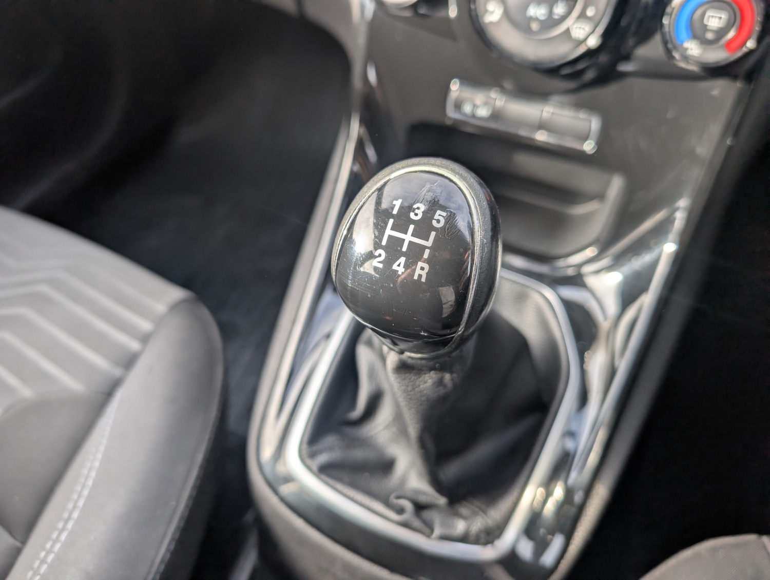 Used Ford Fiesta 2013 for sale - 77630866: Photo 19