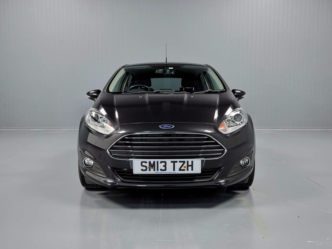 Used Ford Fiesta 2013 for sale - 77630866: Photo 2