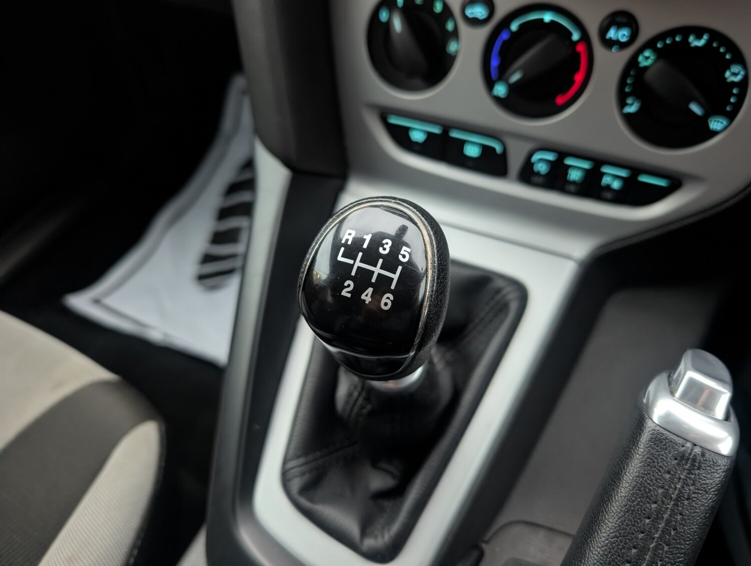 Used Ford Focus 2014 for sale - 77681920: Photo 22