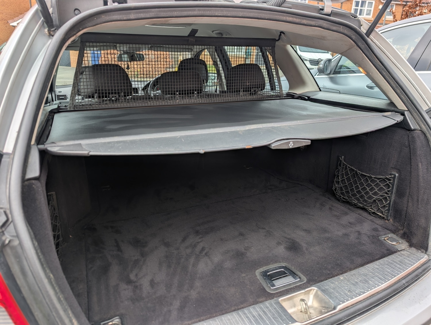 Used Mercedes-Benz C Class 2010 for sale - 77709353: Photo 8