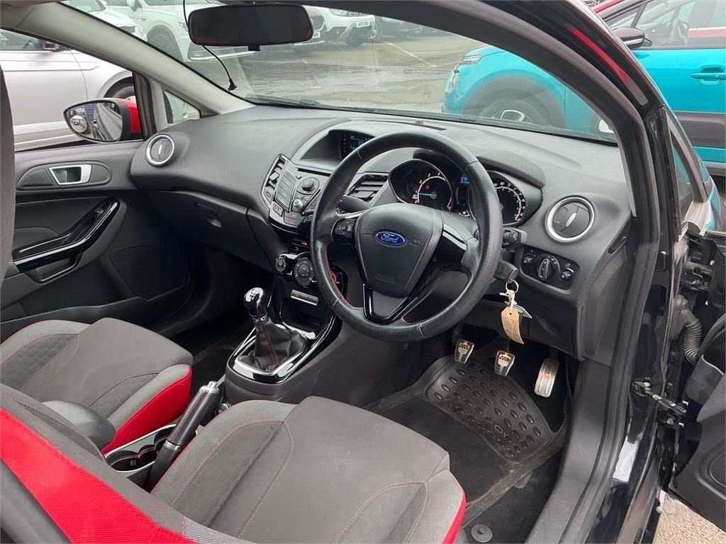 Used Ford Fiesta 2014 for sale - 77902811: Photo 6